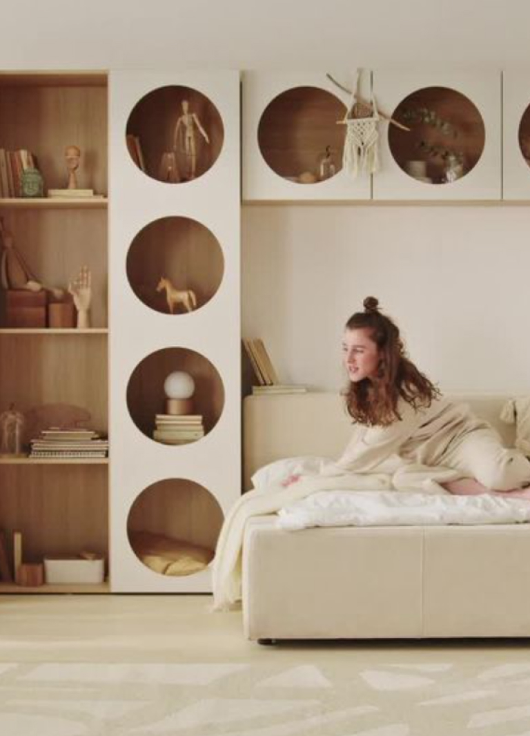 RELI Möbelserie für Jugendzimmer